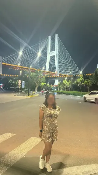 Alina, 34