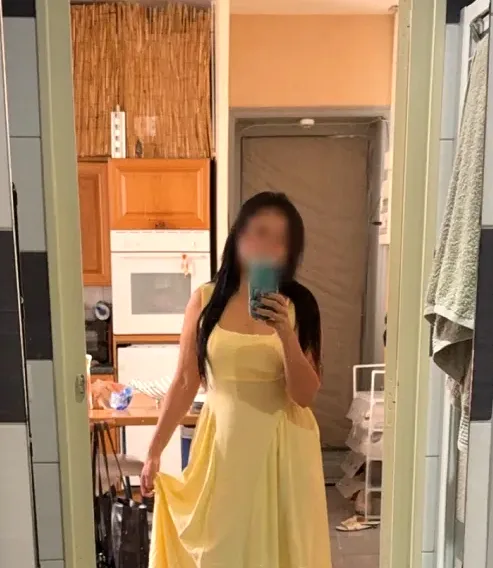 Antonia, 32