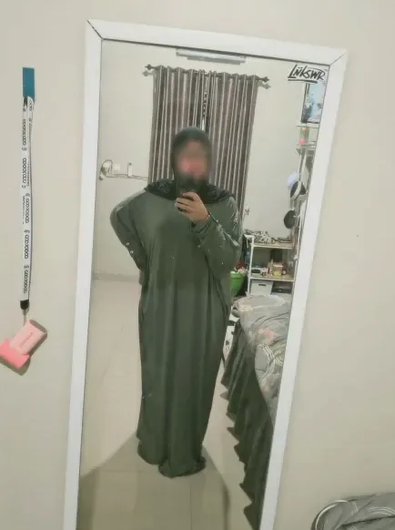 Hannah, 26