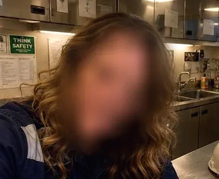 Pauline, 39