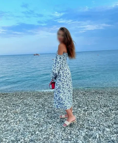 Stefanie, 39