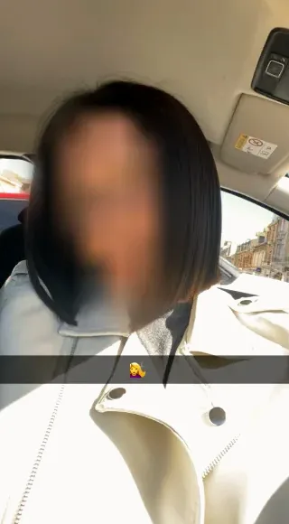 Vanessa, 24